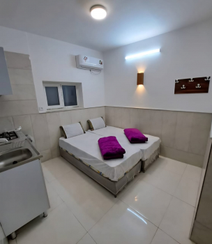 خانه مسافر شجره قم فضای داخلی اتاق‌ها