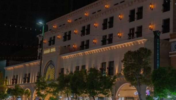 هتل مدائن مشهد نمای بیرونی