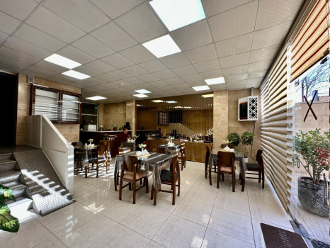 هتل آپارتمان آسام کرمان محوطه داخلی