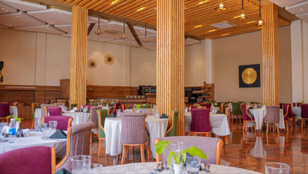 هتل هیوا کرمان رستوران