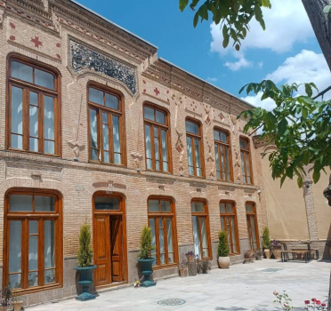 اقامتگاه سنتی خانه تاریخی جوان تبریز نمای بیرونی