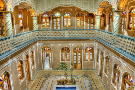 هتل فاضلی یزد فضای داخلی هتل