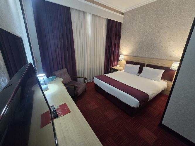 هتل پارسیان کوثر تهران اتاق دو تخته دابل