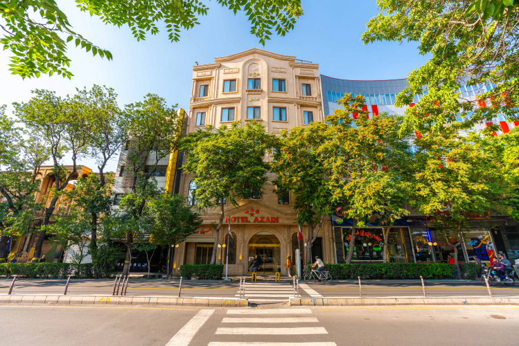 هتل آزادی تبریز نمای بیرونی هتل