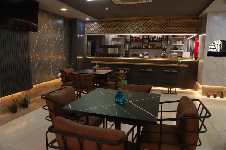 هتل لیدو رامسر کافی‌شاپ