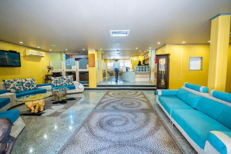 هتل ناز 1 بندرعباس لابی