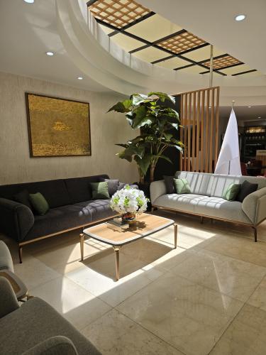 هتل وزرا بندرعباس لابی