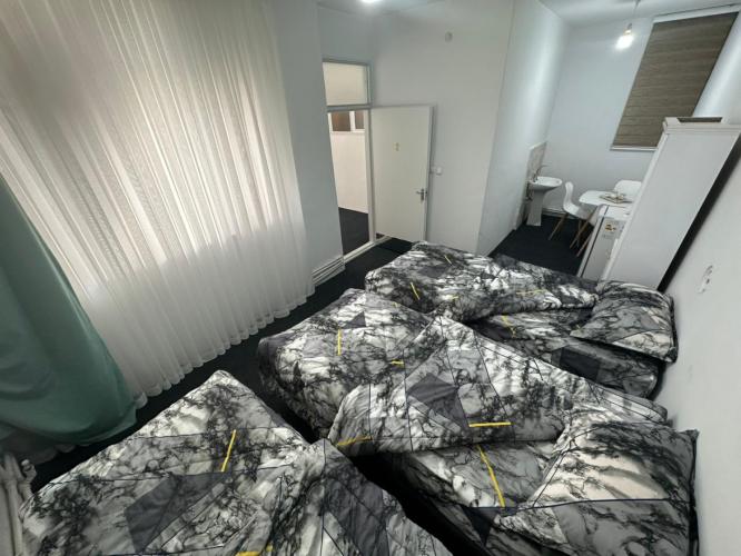 مهمانسرا کیان کمال تبریز فضای داخلی اتاق‌ها