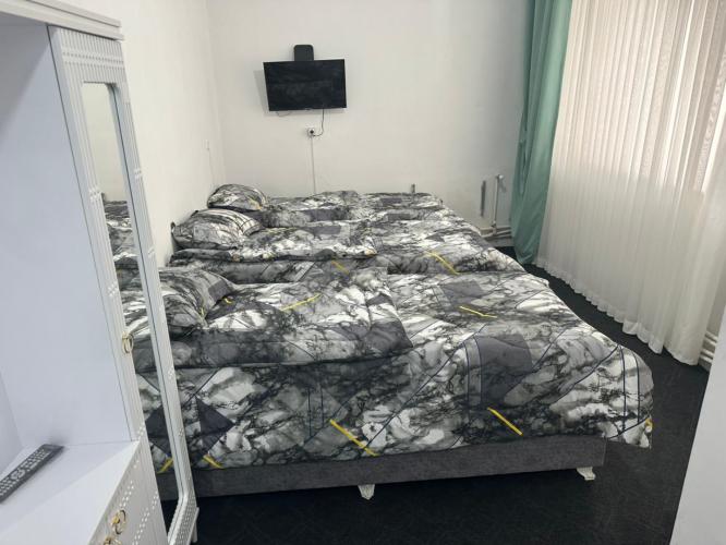 مهمانسرا کیان کمال تبریز فضای داخلی اتاق‌ها