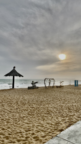 اقامتگاه بوم‌گردی سینگو قشم فضای محوطه