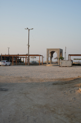 اقامتگاه بوم‌گردی سینگو قشم فضای محوطه