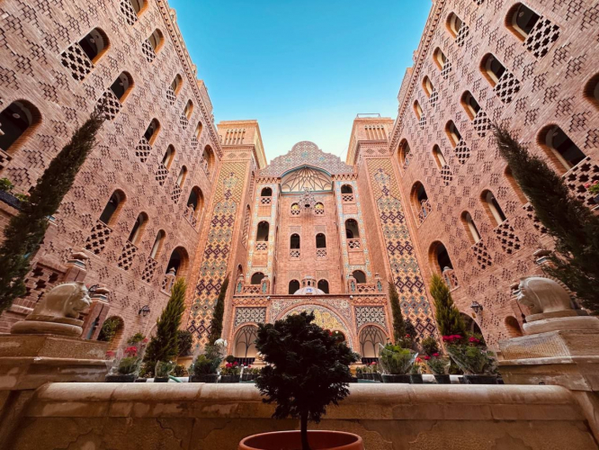 هتل یوتاب شیراز نمای بیرونی