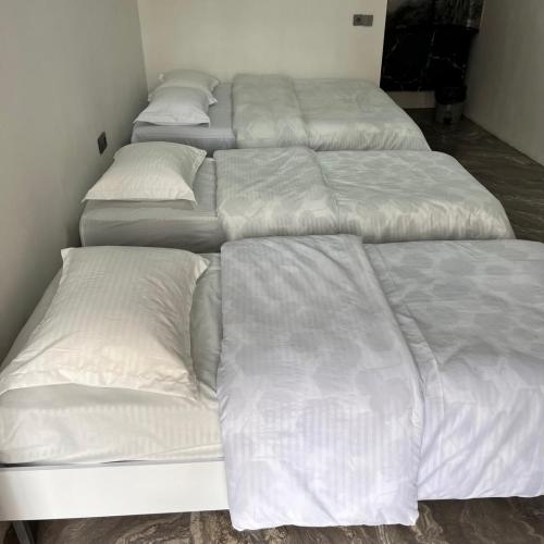 هتل خان صبوری رشت فضای داخلی اتاق‌ها