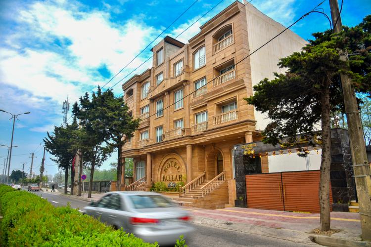 هتل فلاح رامسر نمای بیرونی