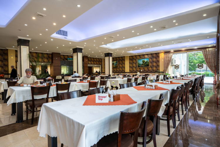 هتل بین المللی تبریز رستوران