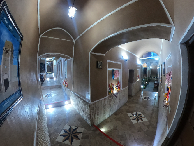 هتل رویای قدیم یزد محوطه بیرونی