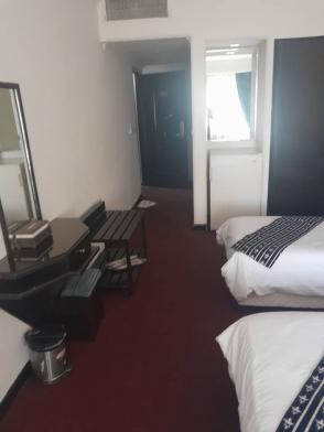 هتل سفیر تهران اتاق دو تخته تویین هتل سفیر تهران اتاق دو تخته تویین