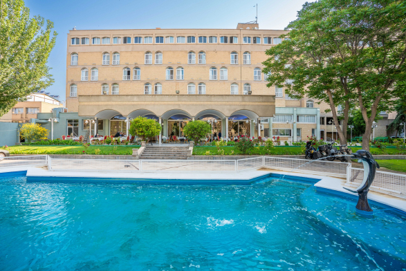 هتل بین المللی تبریز نمای بیرونی هتل بین المللی تبریز نمای بیرونی