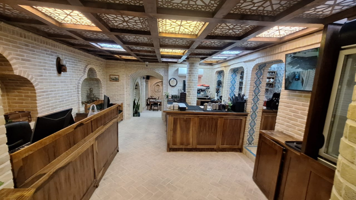 اقامتگاه سنتی جیران کرمانشاه فضای داخلی اقامتگاه