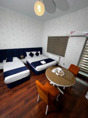 هتل آپادانا تهران اتاق سه تخته هتل آپادانا تهران اتاق سه تخته