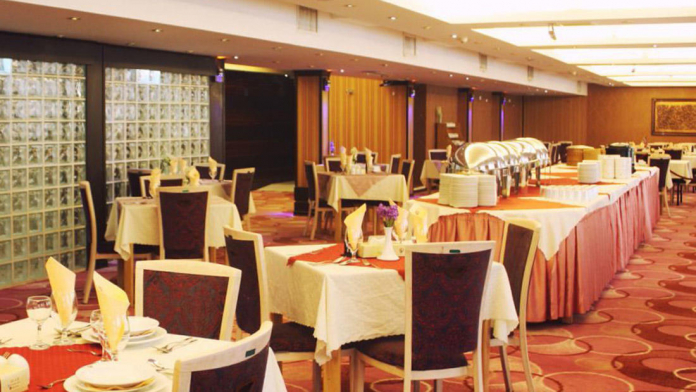 هتل کریمه قم رستوران 1 هتل کریمه قم رستوران 1