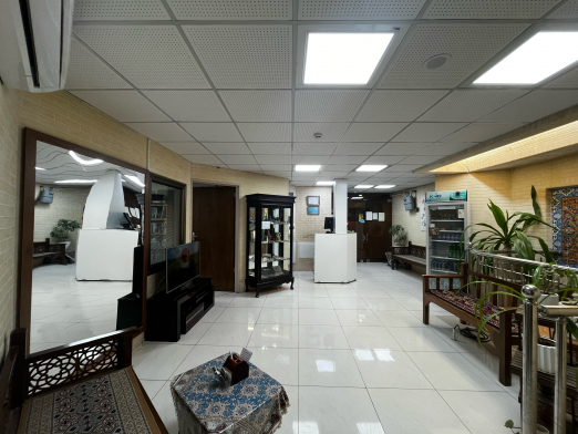 مهمانسرای بید اصفهان لابی