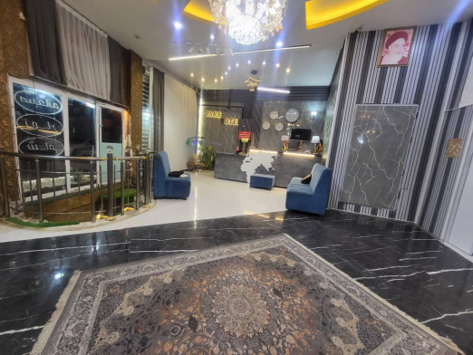 مهمانسرا پارس کهن قم لابی