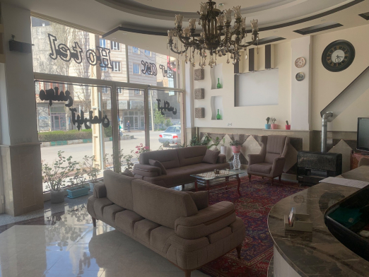 k خانه مسافر آراکس سرعین لابی