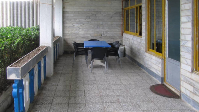 خانه مسافر کاسپین بندر انزلی فضای بیرونی خانه مسافر کاسپین بندر انزلی فضای بیرونی