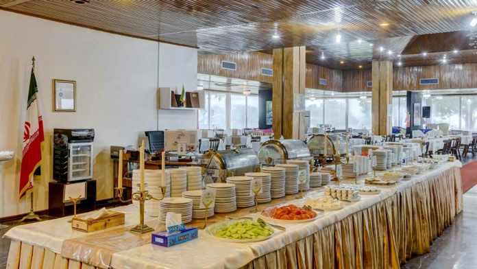 هتل سفیدکنار بندر انزلی رستوران 1 هتل سفیدکنار بندر انزلی رستوران 1
