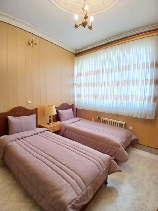 هتل قصر زنجان فضای داخلی اتاق‌ها