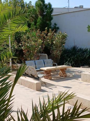 هتل آناهیتا شیراز فضای محوطه