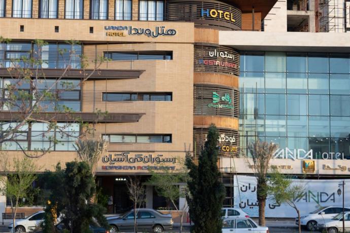 هتل وندا کاشان نمای بیرونی