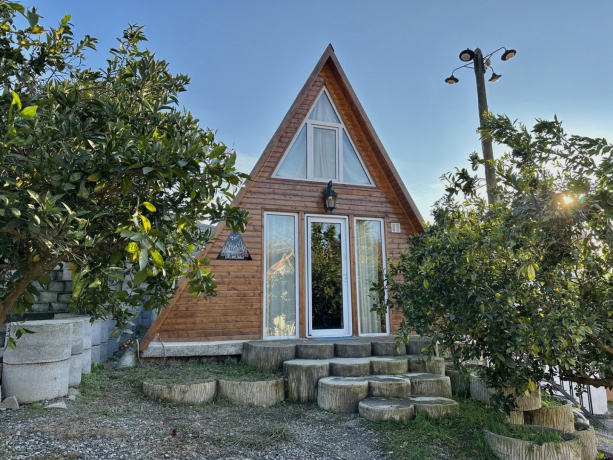 خانه مسافر بام هیرکانی شیرگاه اتاق آلوچه خانه مسافر بام هیرکانی شیرگاه اتاق آلوچه