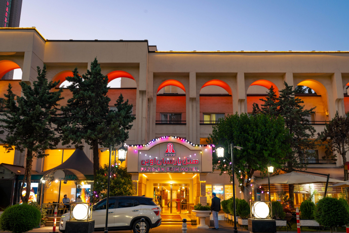 هتل پارسیان اوین تهران نمای بیرونی هتل پارسیان اوین تهران نمای بیرونی